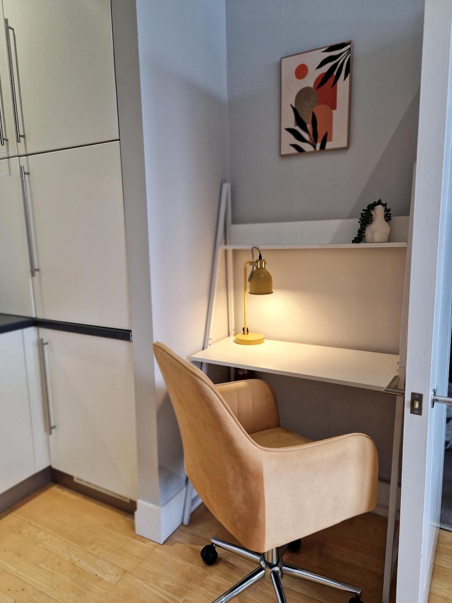 1-Bed Apartment, Close To Kensington Olympia With Free Wi-Fi & Netflix London Exterior foto