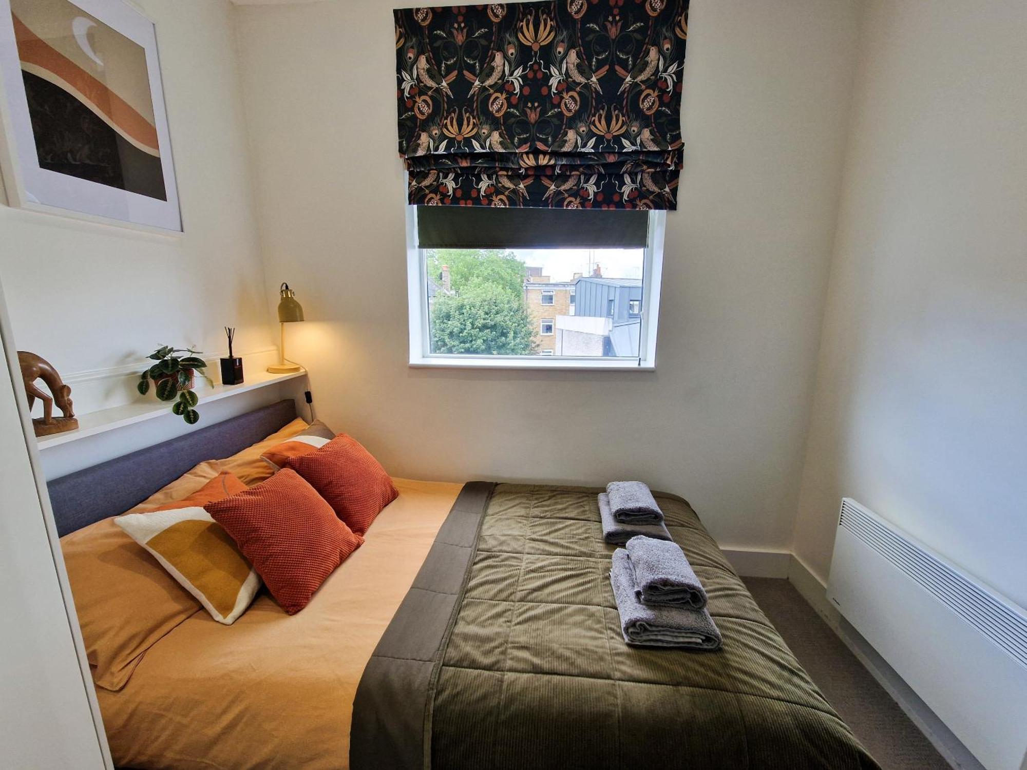 1-Bed Apartment, Close To Kensington Olympia With Free Wi-Fi & Netflix London Exterior foto