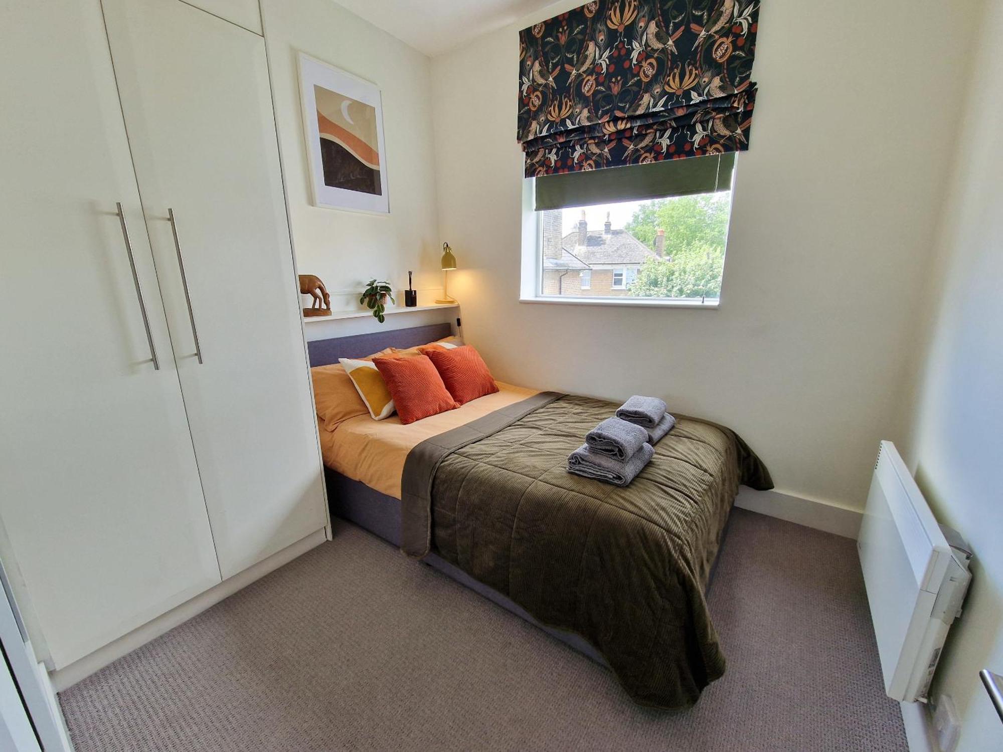 1-Bed Apartment, Close To Kensington Olympia With Free Wi-Fi & Netflix London Exterior foto