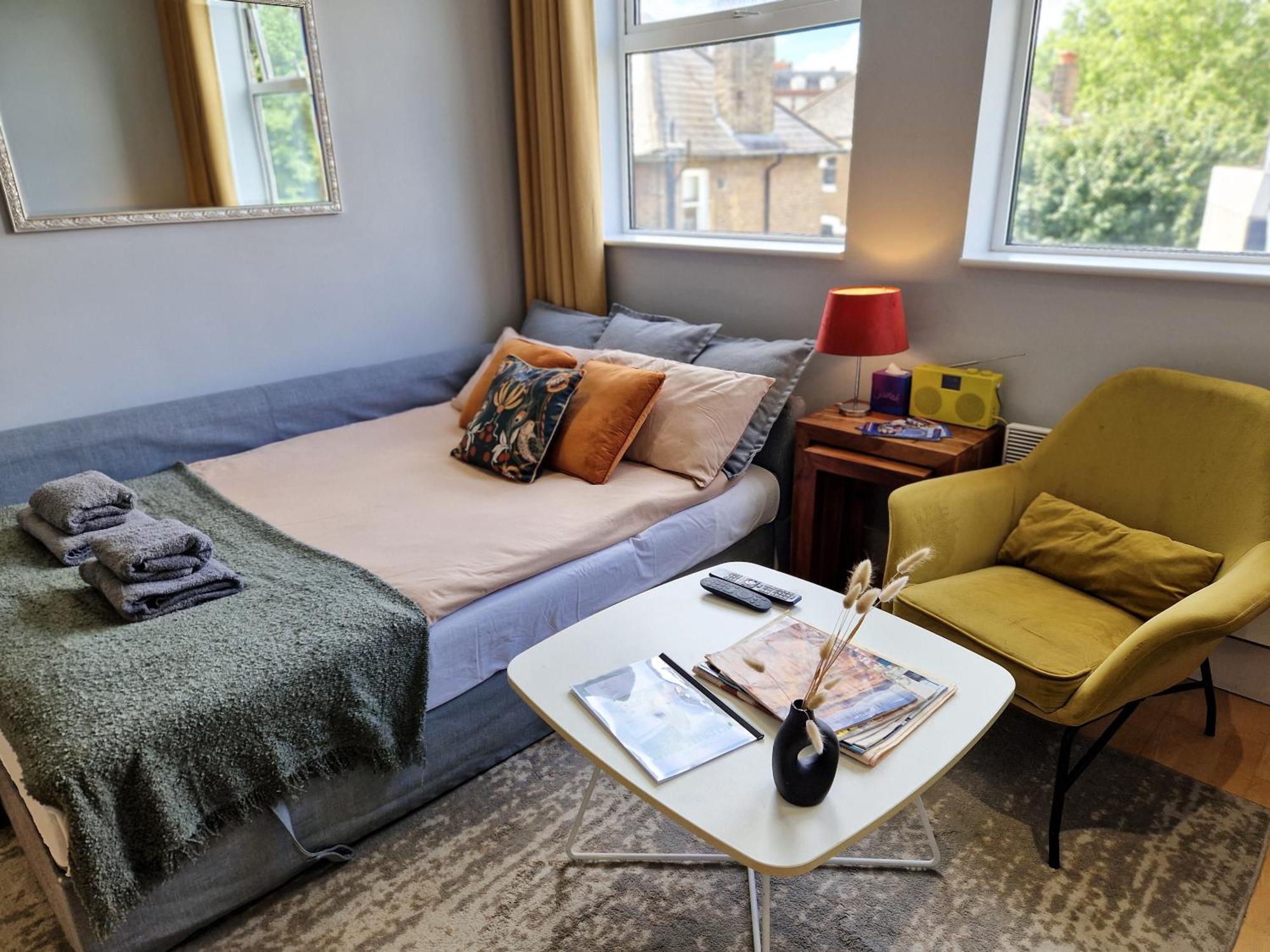 1-Bed Apartment, Close To Kensington Olympia With Free Wi-Fi & Netflix London Exterior foto