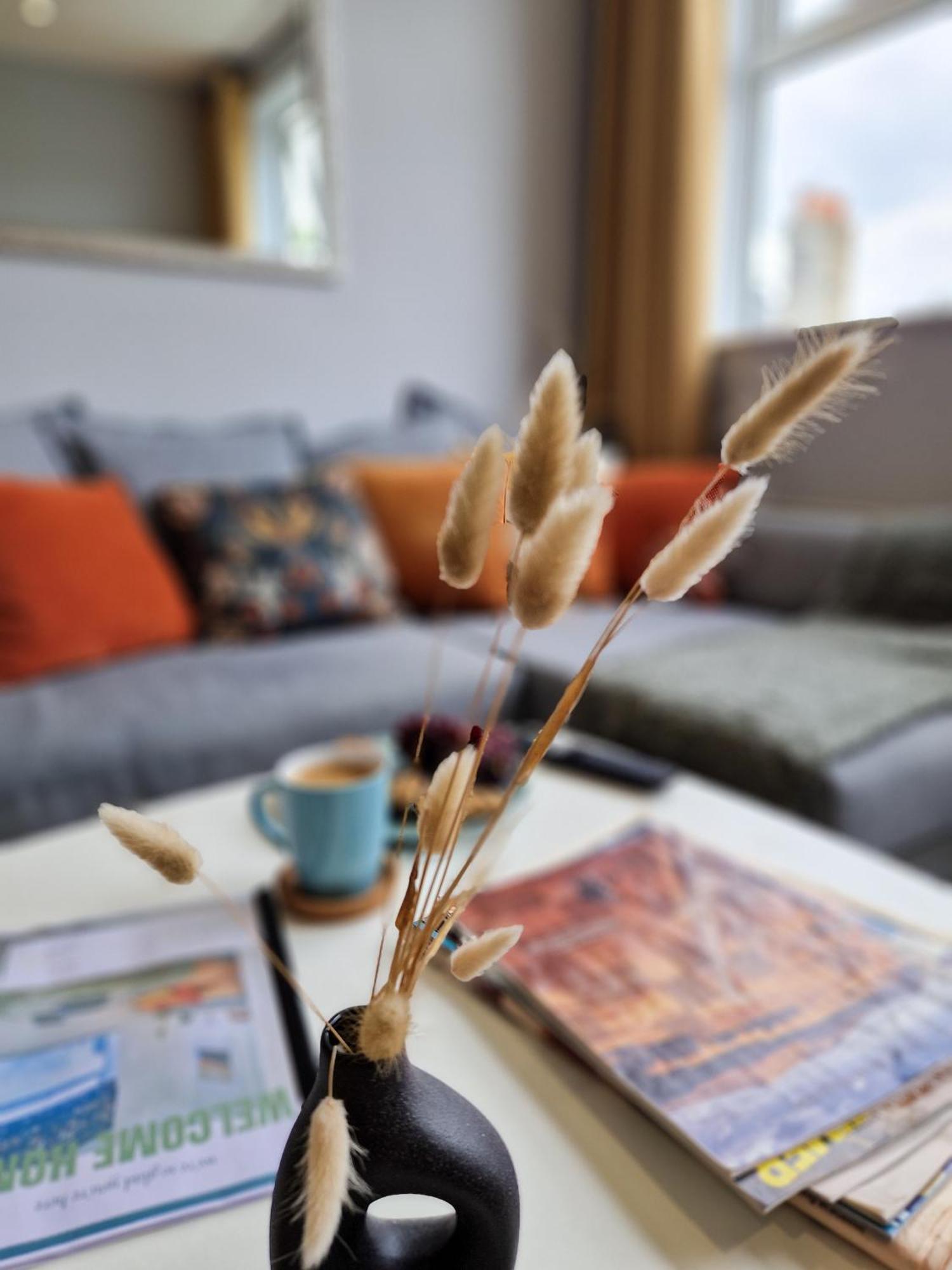 1-Bed Apartment, Close To Kensington Olympia With Free Wi-Fi & Netflix London Exterior foto
